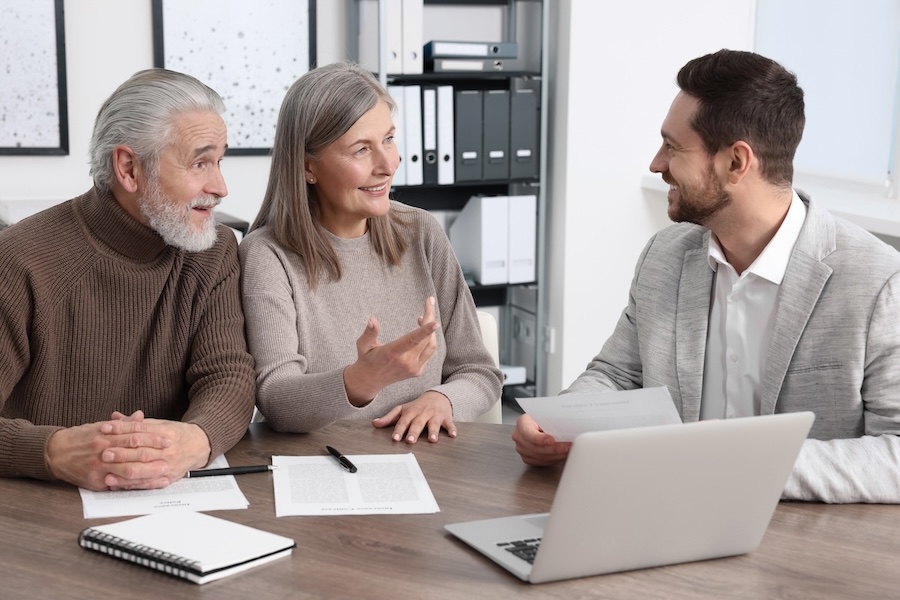 3 people planning for retirement